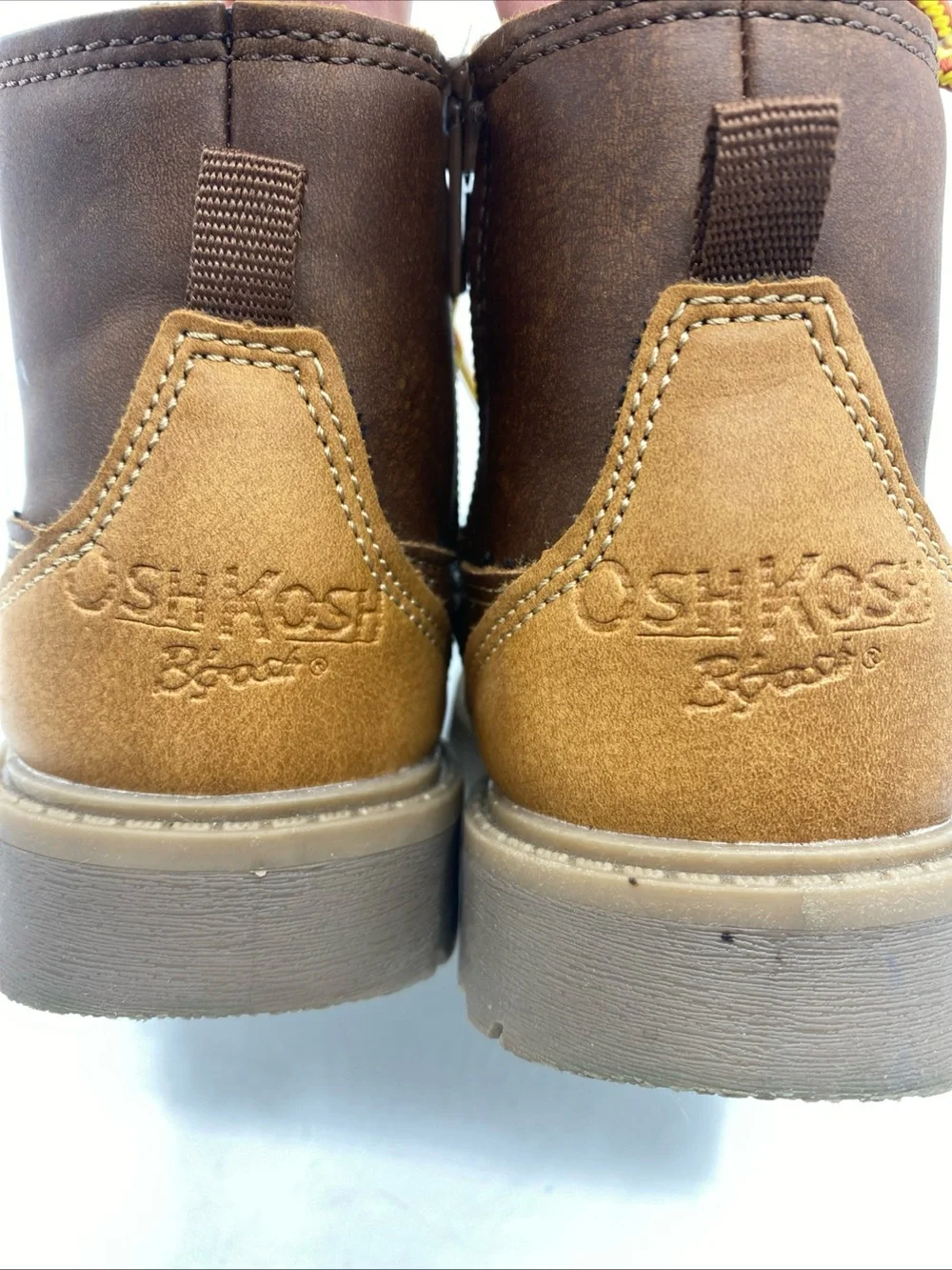 Oshkosh B'gosh Toddler Boy's Haskell Hiker Boot Brown 7M Padded shoes Zipper